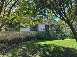112 W Carol Ave, Cortland, IL 60112
