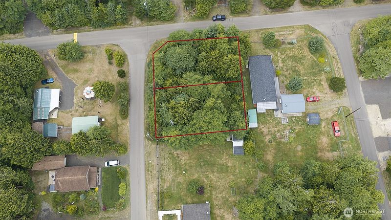4th image of 31 & 33 Paradise Lane