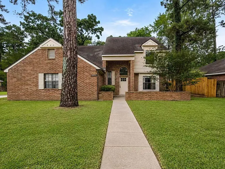 12303 Longfellow Dr — Photo 1