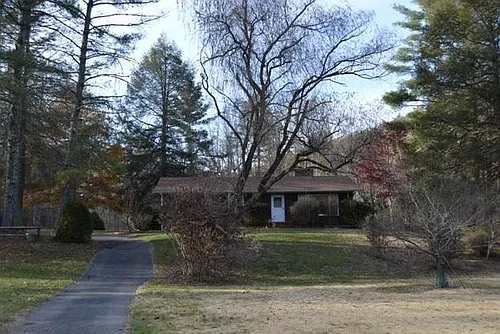 25885 Mountain Valley Rd Photo 1