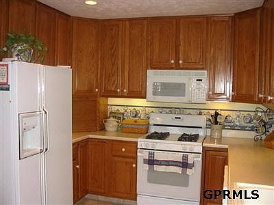 3rd image of 5812 S 92nd Ave