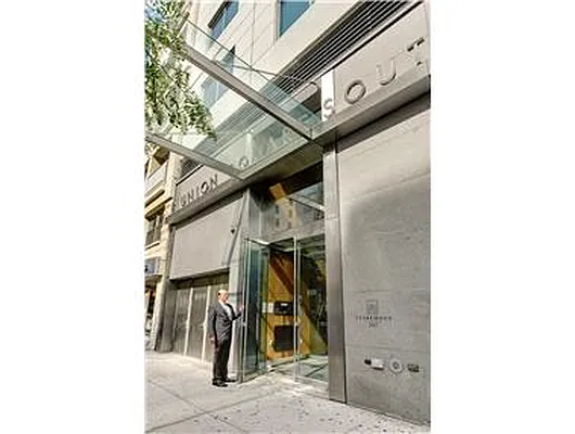 Rented by Douglas Elliman | media 36