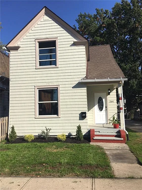 2161 W 85th St photo 1