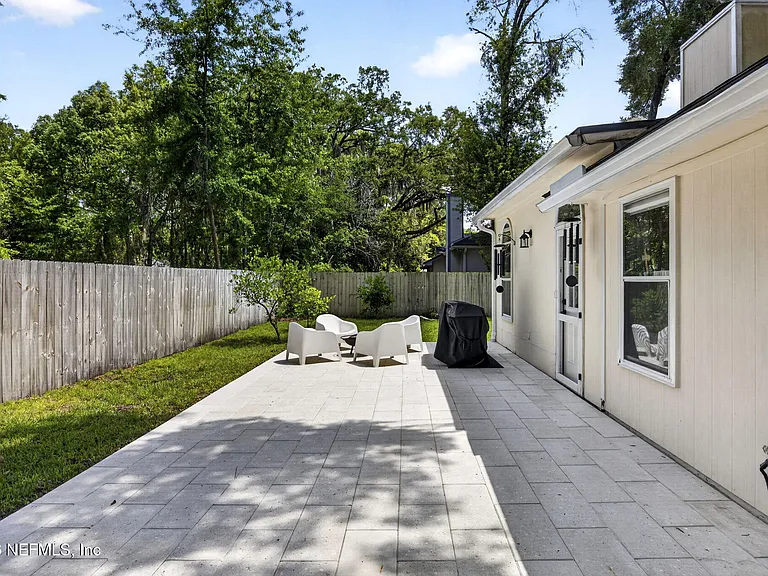 9515 Broken Oak Blvd — Photo 25