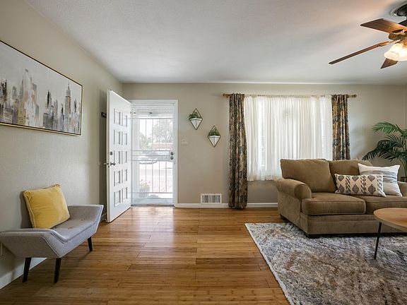 3rd image of 5801 Arvilla Ave NE