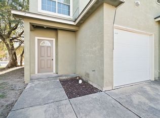 6410 Summit Oak APT 4, San Antonio, TX 78229