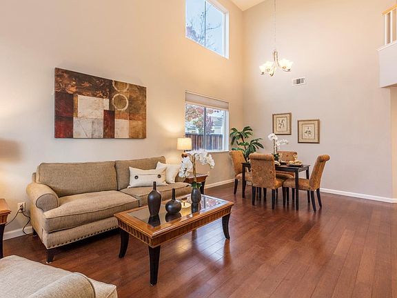 5th image of 3657 Greymont Dr
