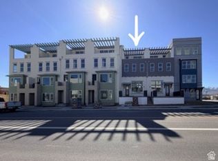 10978 S Lake Run Rd W #158, South Jordan, UT 84009