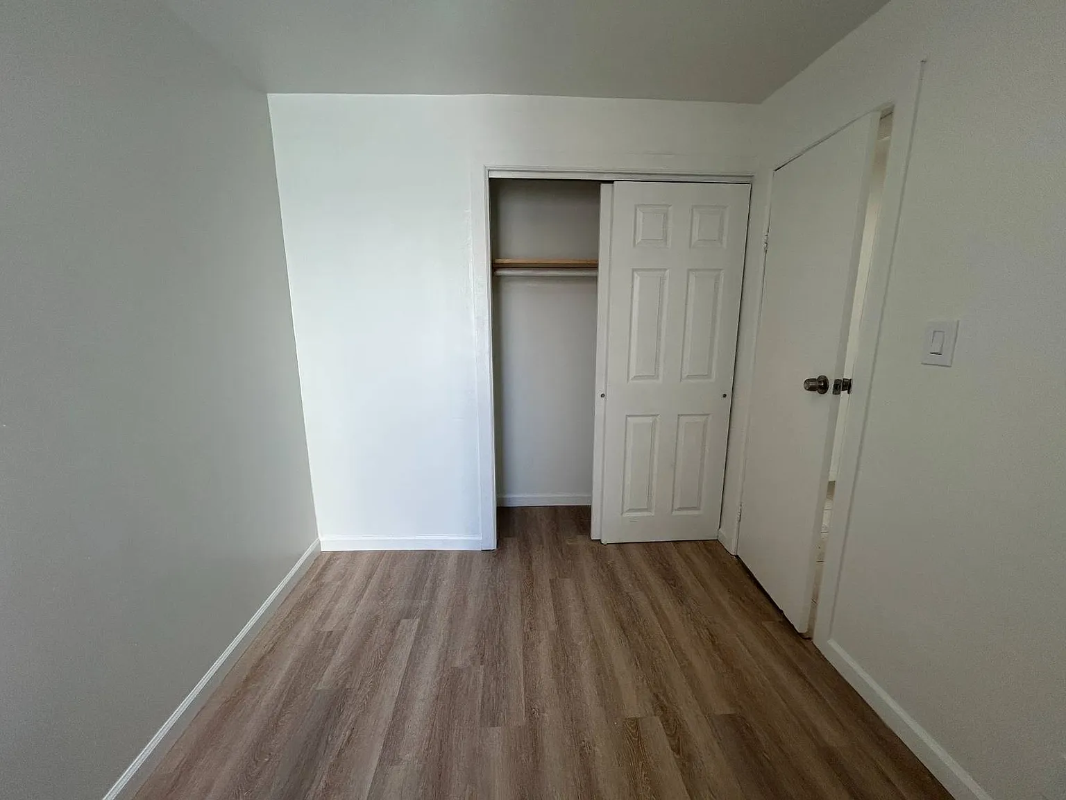 2 bed, 1.0 bath, $2,950 — Photo 4