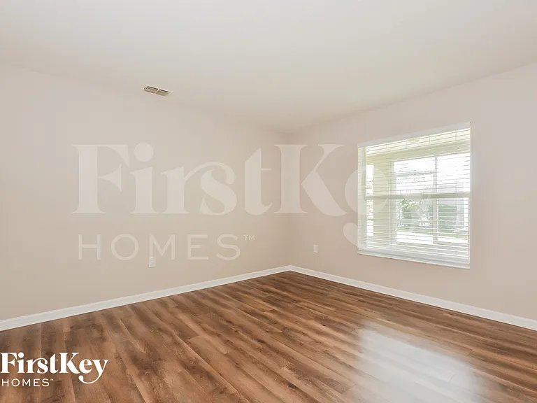 31845 Sunpark Cir — Photo 16