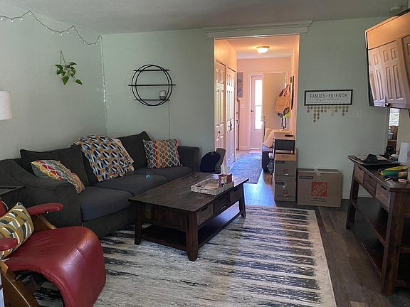 4th image of 13 Monticello Dr #13
