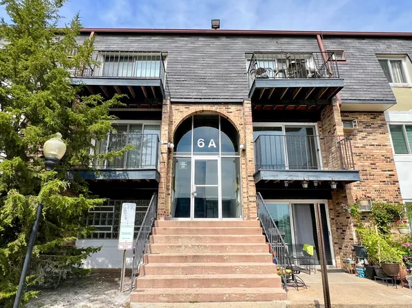 6A E Dundee Quarter Dr Unit 207, Palatine, IL 60074