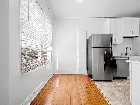 5th image of 626 Scott St