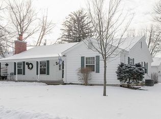 925 15th Ave, Marion, IA 52302