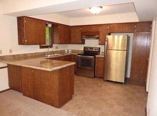 2929 W Oaklawn Ln, Mound, MN 55364