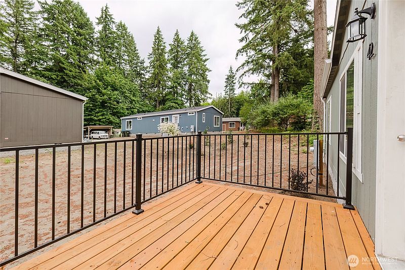 5th image of 2535 70th Avenue SW #42