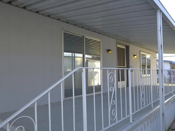 2706 W Ashlan Ave Spc 194, Fresno, CA 93705