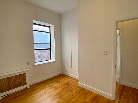 5th image of 1720 2nd Ave #2CC