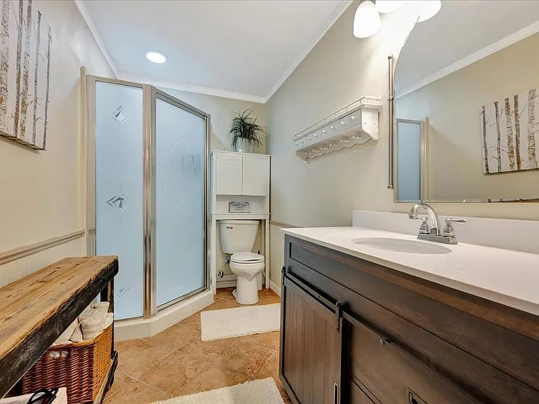 683 Water View Dr — Photo 21