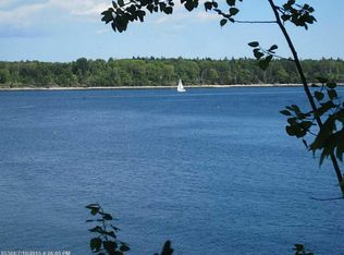 57 Reny Rd, Round Pond, ME 04564