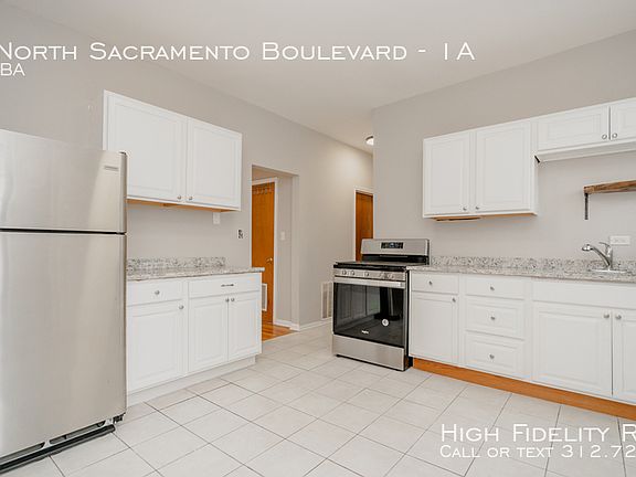 2nd image of 841 N Sacramento Blvd APT 1A