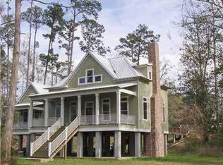 71385 Riverside Dr, Covington, LA 70433