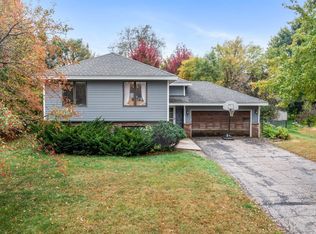 9638 172nd St W, Lakeville, MN 55044
