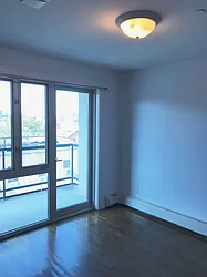 Rented by Flatiron Real Estate Advisors LLC