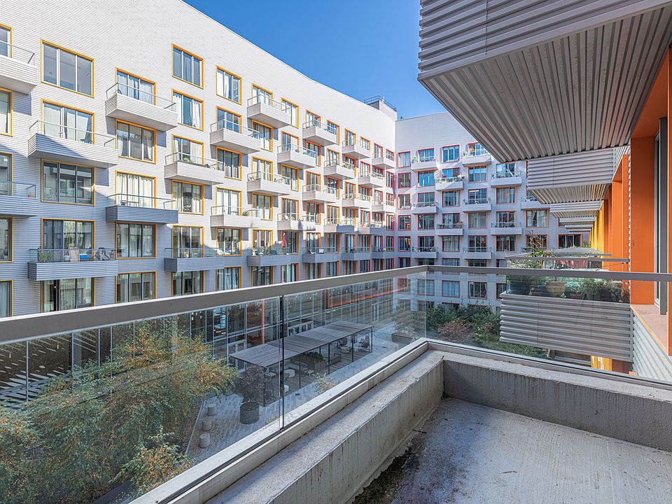 1st image of 10 Montieth St #596