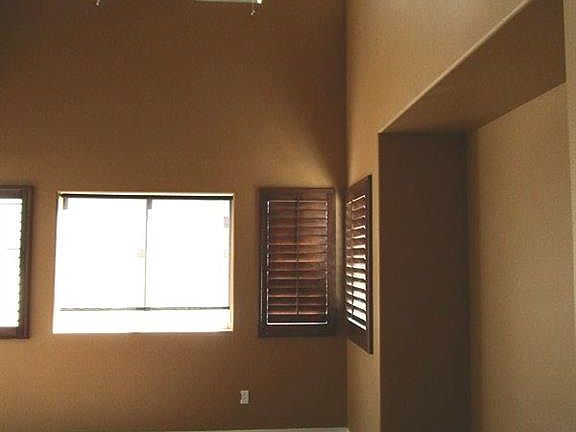 4th image of 8220 Wildwood Glen Dr