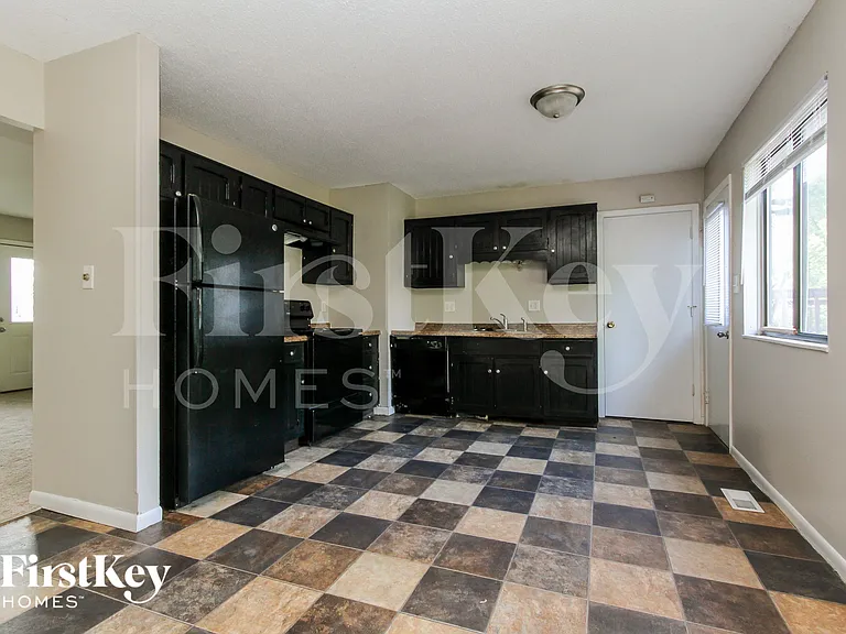 3602 Ivory Way — Photo 6