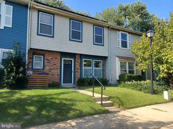 403 Roberts Ln, Marlton, NJ 08053