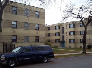 2052 E 72nd Pl, Chicago, IL 60649