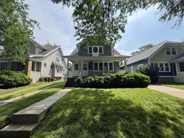 2250 North 64th STREET #2252, Wauwatosa, WI 53213