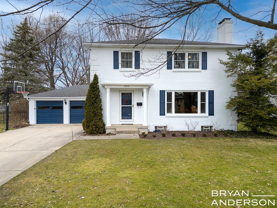 1st image of 3011 Beechwood Dr SE