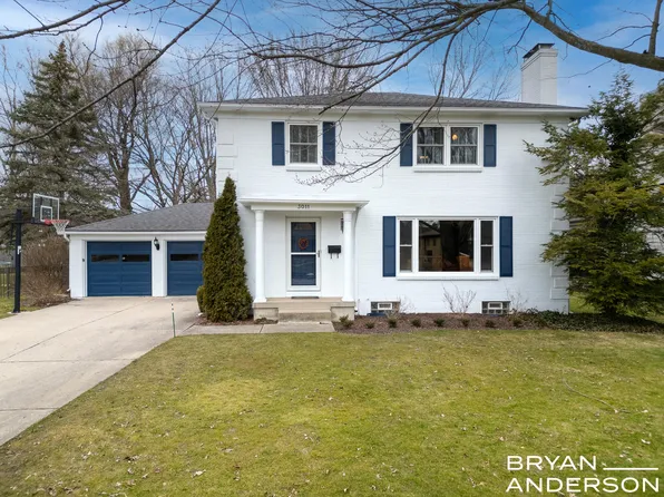 3011 Beechwood Dr SE, East Grand Rapids, MI 49506