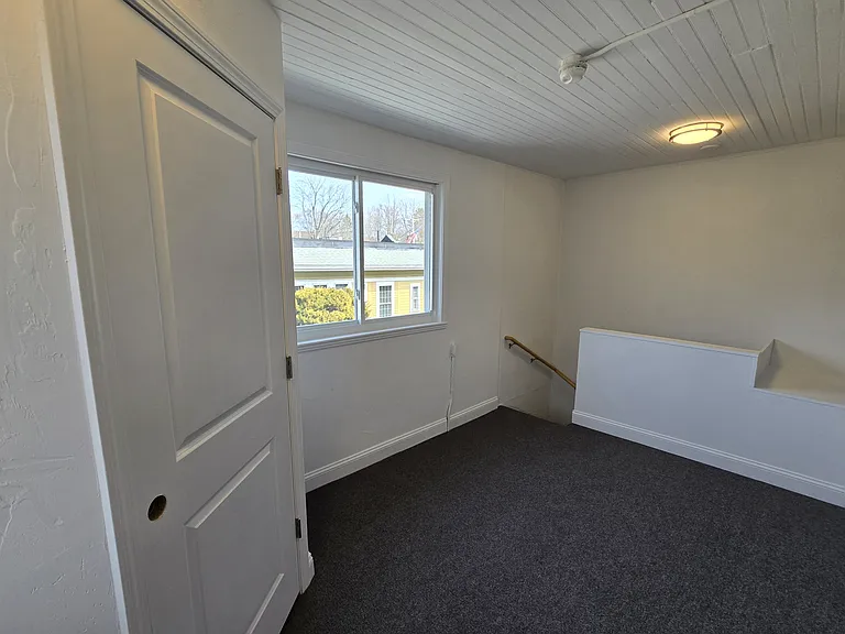 288 Pleasant St #7 — Photo 19
