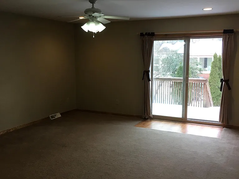 620 Union Ct — Photo 6