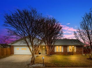 101 S Sendero Dr, Decatur, TX 76234