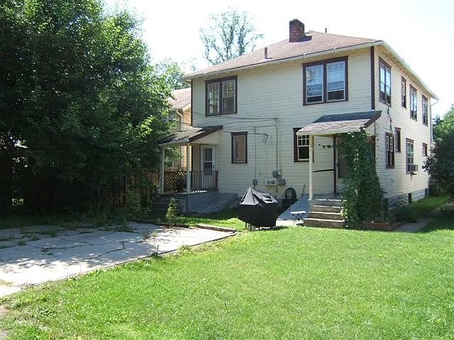 Building Photo - 378 Crestview Rd