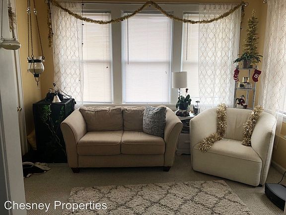 2nd image of 258 Kalmia Ave APT 3