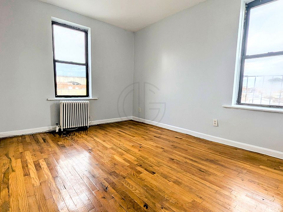1st image of 23-33 32nd St #Z9