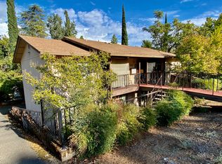 2111 Waldon St, Redding, CA 96001