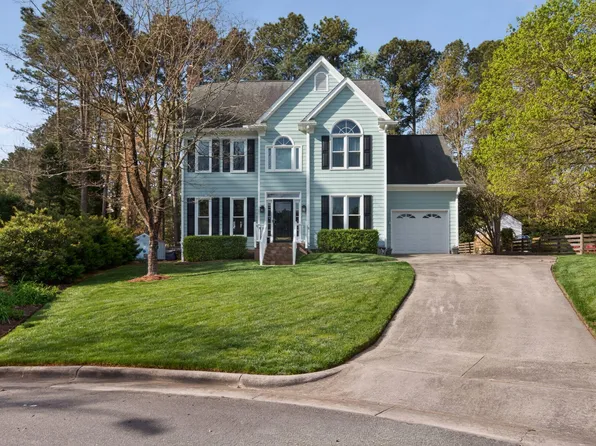 4221 Tolchester Pl, Raleigh, NC 27613