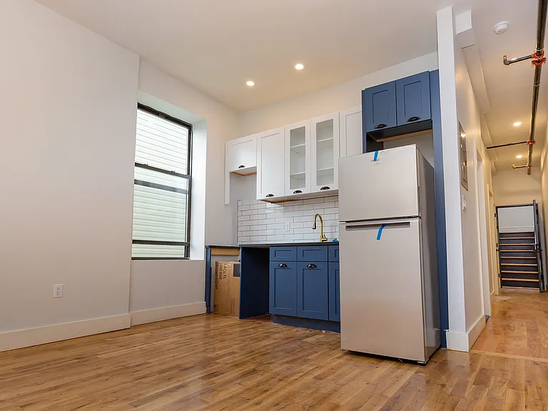 57 Grove St #2C — Photo 2