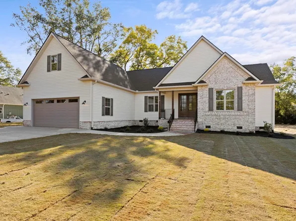 118 Rodgers Rd, Greer, SC 29650