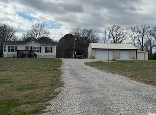 11271 W Center Rd, Mulkeytown, IL 62865