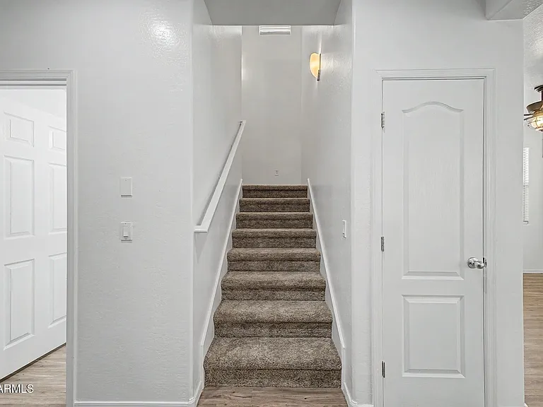 2879 N Claire Dr — Photo 15