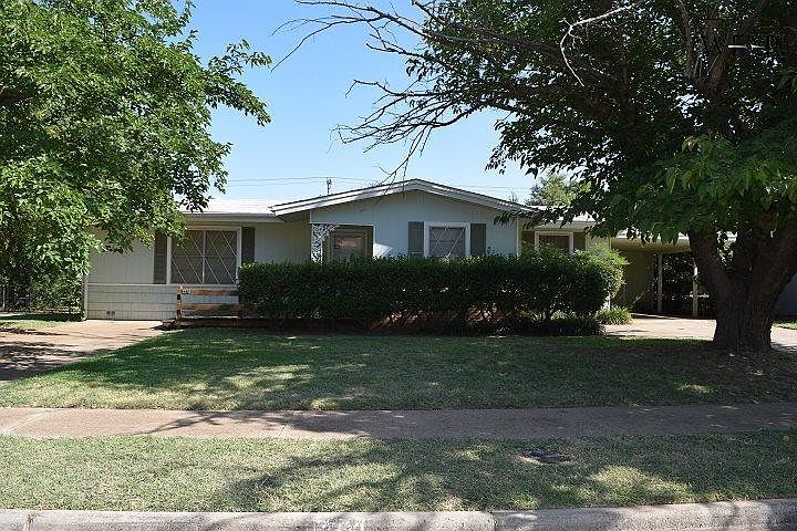 1st image of 1216 Harvey Dr