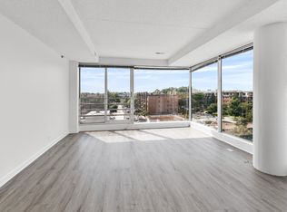 1770 1st St APT 605, Highland Park, IL